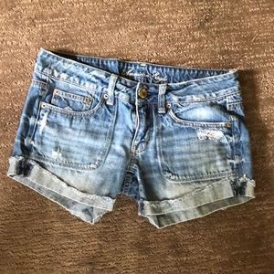 American eagle jean shorts size 6
